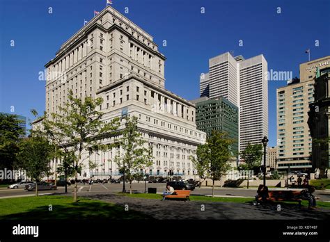 Place du Canada square in downtown Montreal Stock Photo - Alamy