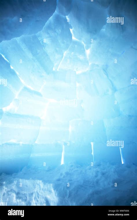 Igloo Interior Background Stock Photo - Alamy