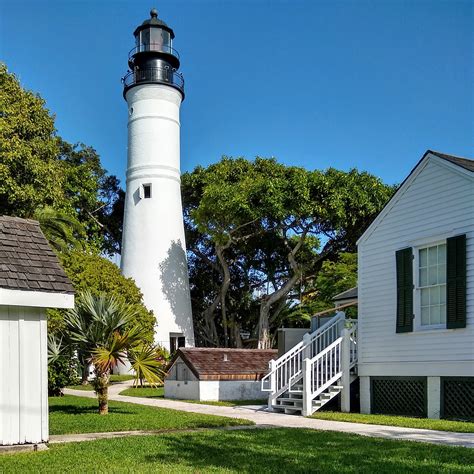 Scientists explain why water temperature in key west fl stays warm 4