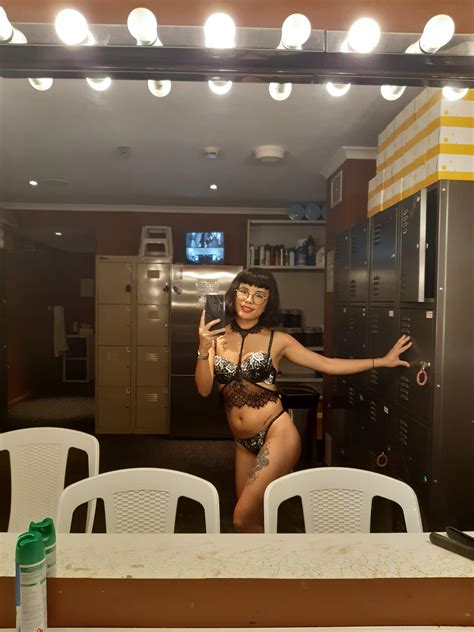 Locker room lingerie ðŸŒ¹ðŸ Porn Pic