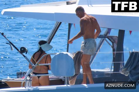 Antigoni Buxton Sexy Seen Flaunting Her Hot Bikini Body On A Boat With Tonia In Mykonos AZNude