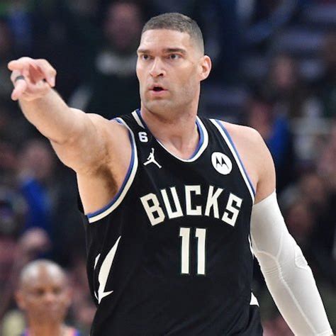 Legion Hoops On Twitter BREAKING Brook Lopez Is Returning To The