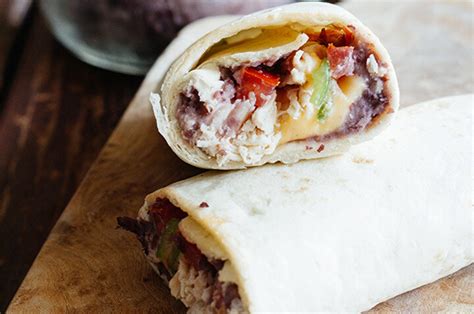 Burrito De Frijol Y Pollo Receta Mexicana Rápida