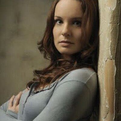 Lori Grimes (@lori_twd) | Twitter