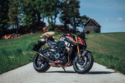 Top Naked Bikes Am PS Markplatz