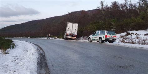 Extrema Precaución En Las Rutas De La Cordillera Por Presencia De Hielo Diario Río Negro