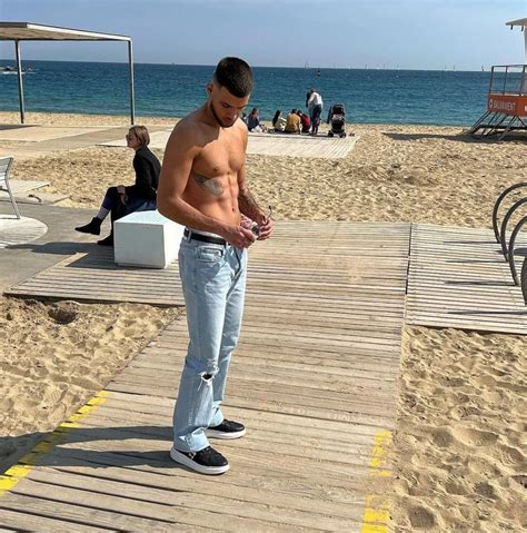 Living Life Nudes Gaybrosgonemild NUDE PICS ORG