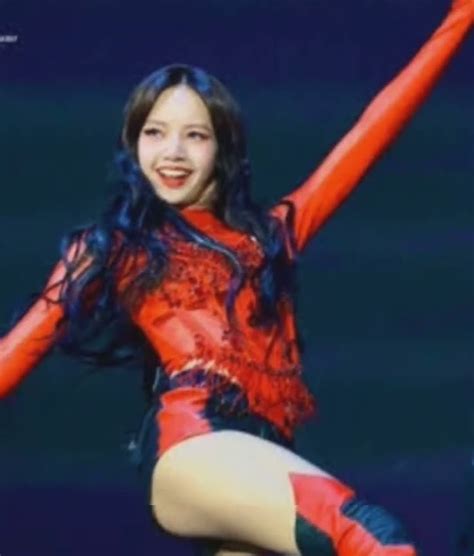 black pink jisoo jennie rose lisa  favourite black pink