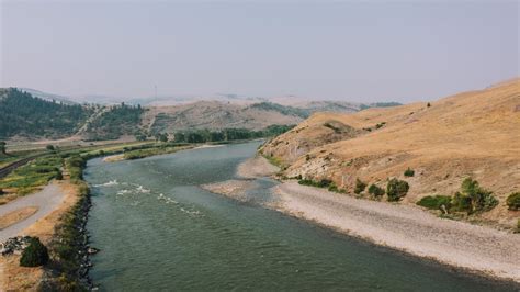 River Flowing in the Mountain Valley · Free Stock Photo