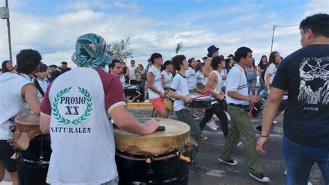 Estudiantina 2022 en Posadas Mirá las mejores fotos de la primera