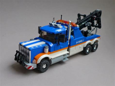 LEGO Tow Truck gets an upgrade | The Brothers Brick | The Brothers Brick