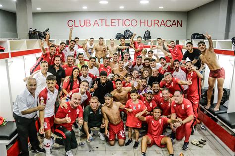 San Lorenzo dejó pasar su oportunidad y además perdió el clásico en el