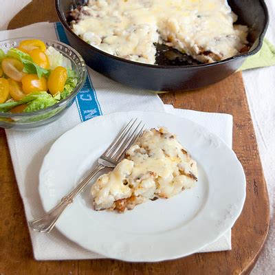 Cheesy Skillet Hash Browns | FaveSouthernRecipes.com