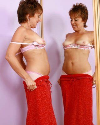 Hot Uk Gilf Porn Pictures Xxx Photos Sex Images Pictoa