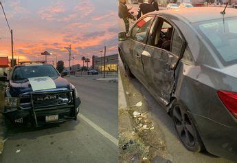 En Torre N Patrulla Municipal Se Pasa Alto Y Choca Contra Auto Grupo