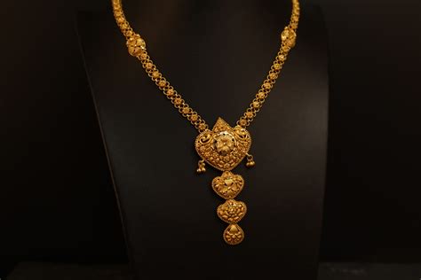 Buy Ct Gold Pendant Necklace From Rosette Collection