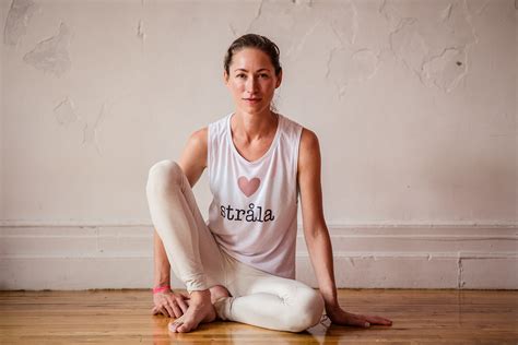 Om Yoga Magazine Shoot With Tara Stiles On Behance