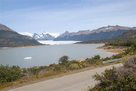 Premium Photo | Landscape of lake argentino with glaciers in the background and mountains