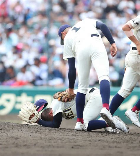 【甲子園】サヨナラ負けの八戸学院光星・仲井監督「まず1つアウトが欲しい」満塁策取らず「私の采配ミス」― スポニチ Sponichi Annex 野球