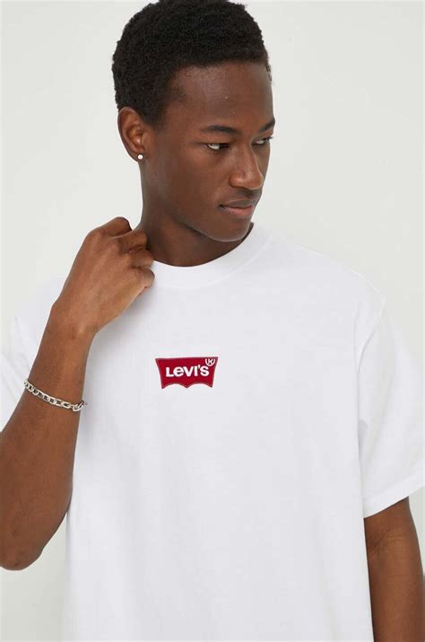 Памучна тениска Levis в бяло с апликация Answearbg