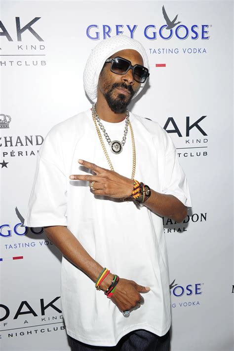 Snoop Dogg Net Worth: Career & Lifestyle [2024 Update]