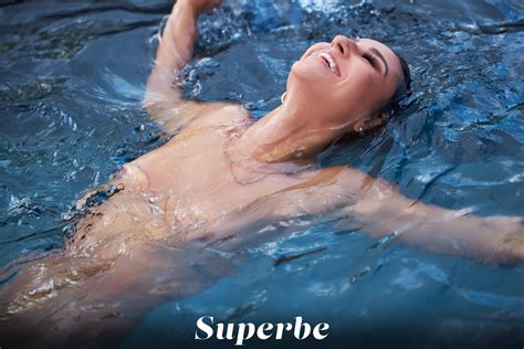 Abella Mariposa Nude In 12 Photos From Raw Erotic