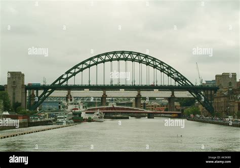 The Tyne Bridge Newcastle upon Tyne Tyne and Wear Stock Photo - Alamy