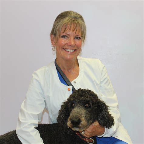 Veterinarians Manhattan and Junction City, KS | Animal Doctor