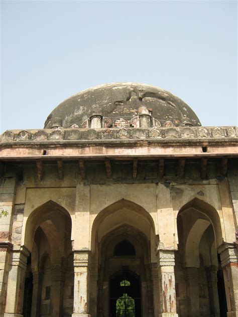 Chasing History: Tomb of Sikandar Lodi