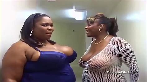 BBW Negra De Peso Pesado Chupa Una Polla Blanca XVIDEOS