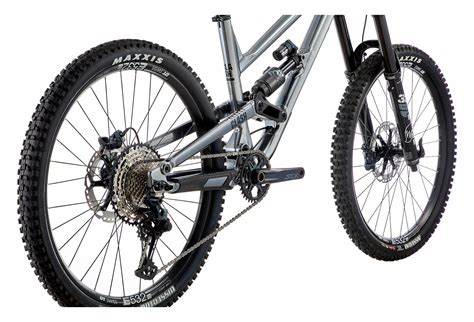 VTT Tout Suspendu Commencal Clash Essential 27 5 Shimano SLX 12V Gun