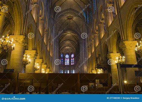 Notre Dame De Paris Interior Stock Photo - Image: 27748330