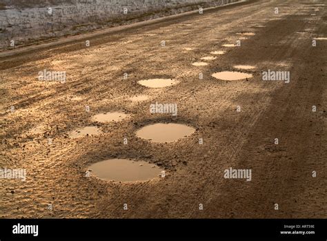 Road potholes detail hi-res stock photography and images - Alamy