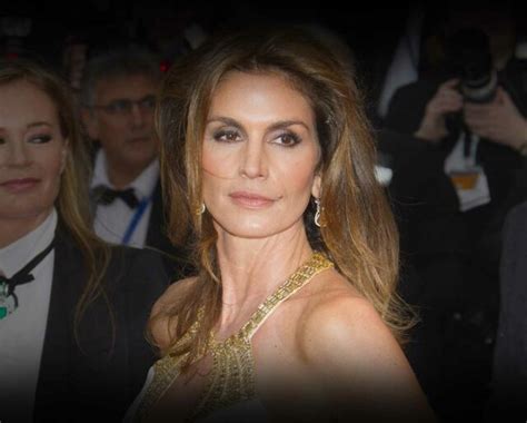 Cindy Crawford - Age, Bio, Birthday, Family, Net Worth | National Today