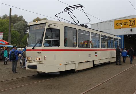 Tatra Straßenbahn vom Typ T6A2 704 stand am 16 10 2016 vor dem Depot 12