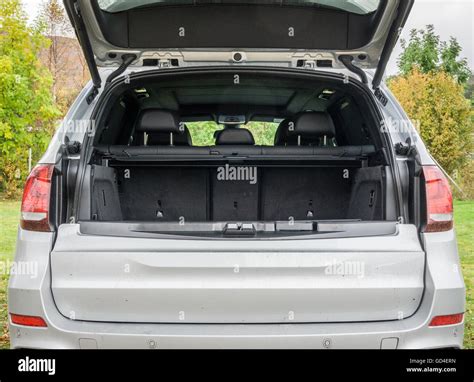 Suv With Open Trunk Stock Photo Alamy