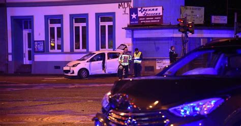 Krefeld Zwei Schwerverletzte Frauen Bei Unfall Gemeldet