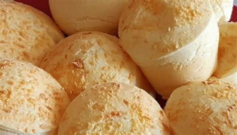 Receita fácil de pão de queijo de liquidificador experimente já