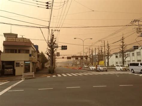 dust storm japans spring challenge  yellow sand sakuraco