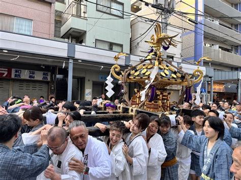 浅草の三社祭2023：千束通り商店街での神輿連合渡御と宵宮 浅草 千束通り商店街