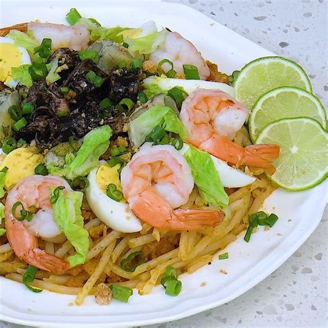 Pancit Malabon | How to Cook Pancit Malabon Recipe: https ...