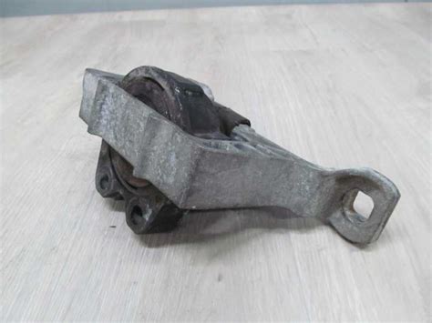 VOLVO C30 S40 V50 1 6 D 04 LAPA PODUSZKA SILNIKA 3M51 6F012 BH 307396