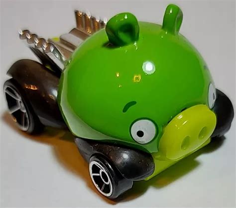 Hot Wheels Angry Birds Minion Pig Dv Parcelamento Sem Juros