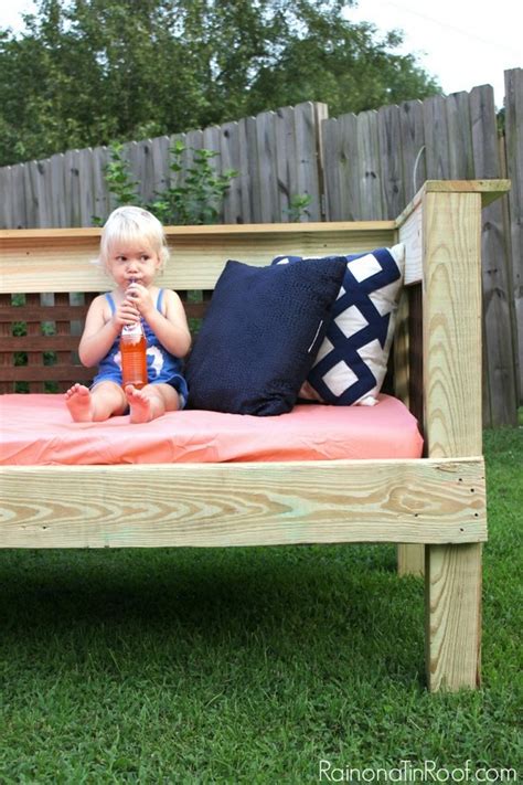 27 Diy Daybed Plans You Can Make Easily Diyscraftsy