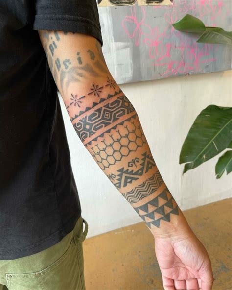 46 Latest Filipino Tribal Tattoo Ideas To Inspire You In 2023!