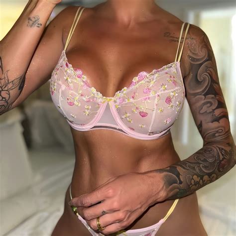 Conjunto Gardens em Tule Bordado Gardens Lingerie Moda íntima