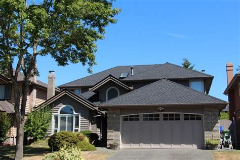 Gaf Timberline Prestique Lt Hd In Charcoal Traditional House