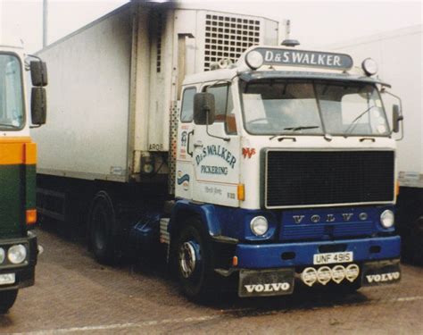 Pin tillagd av chedeville Stéphane på Camions volvo