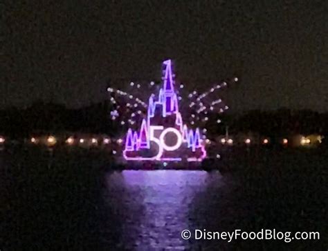 The WRONG Time To Ride a Boat in Disney World | the disney food blog