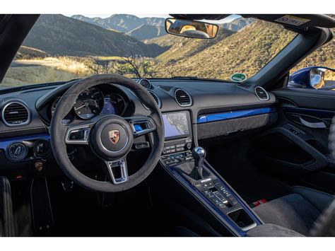 2021 Porsche Boxster: 23 Interior Photos | U.S. News & World Report